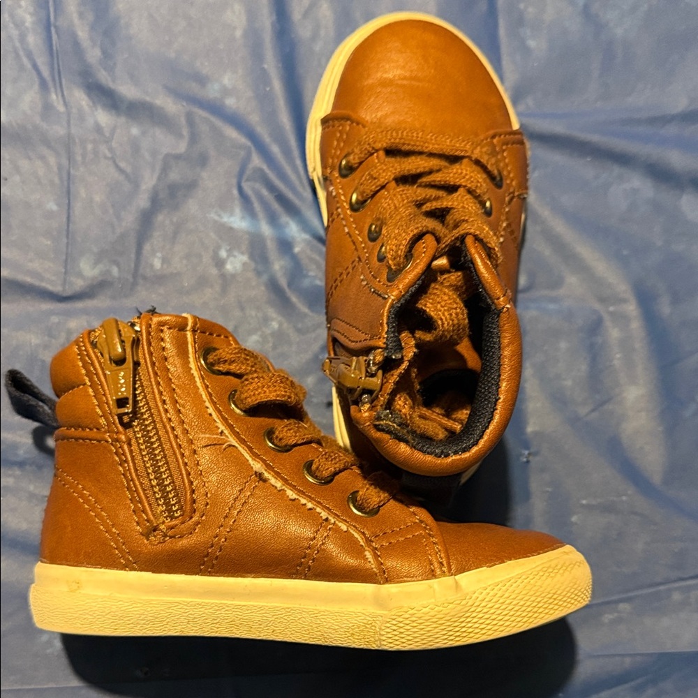 Cat & Jack Brown Kids Sneakers